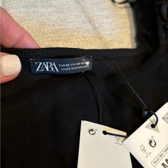 Women's Black Zara Cropped Top - Size Medium NWT - Picture 2 of 13